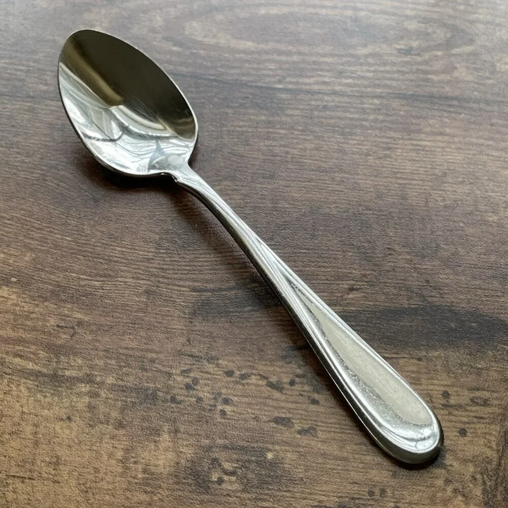 Oneida USA Flight Reliance Teasppons Spoons Set of 4 Stainless Steel USA Made